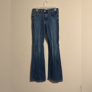 ~{ Blue Levi Jeans }~